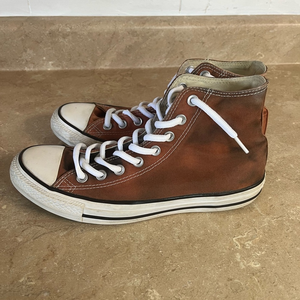 Classic High-Top Converse Tye-Dye Chuck Taylor Sneakers